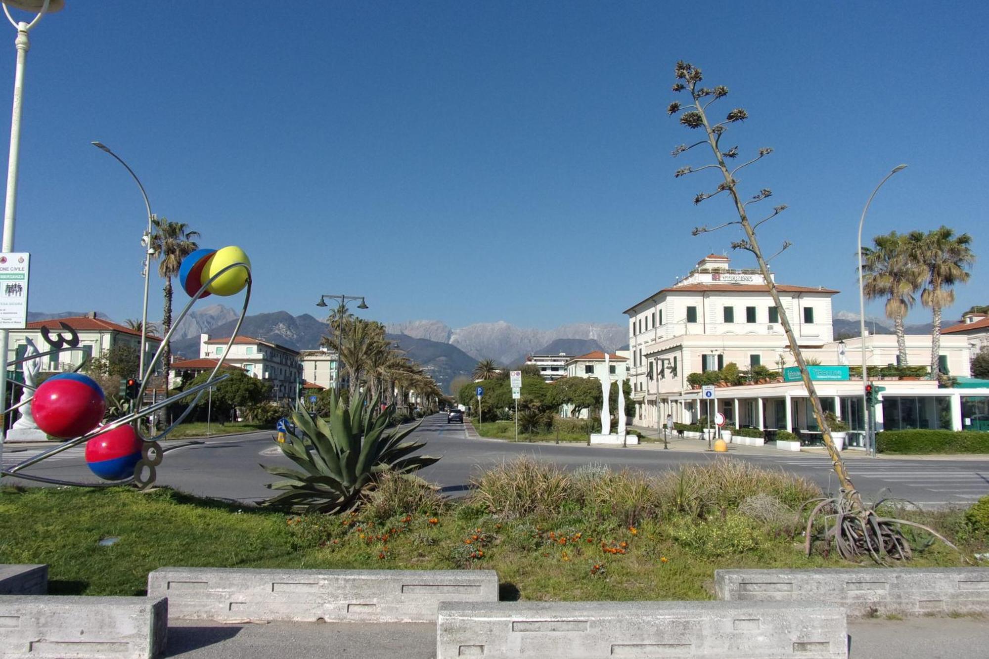 La Chimera 700M From Sea - Happy Rentals Massa (Tuscany) Exterior foto